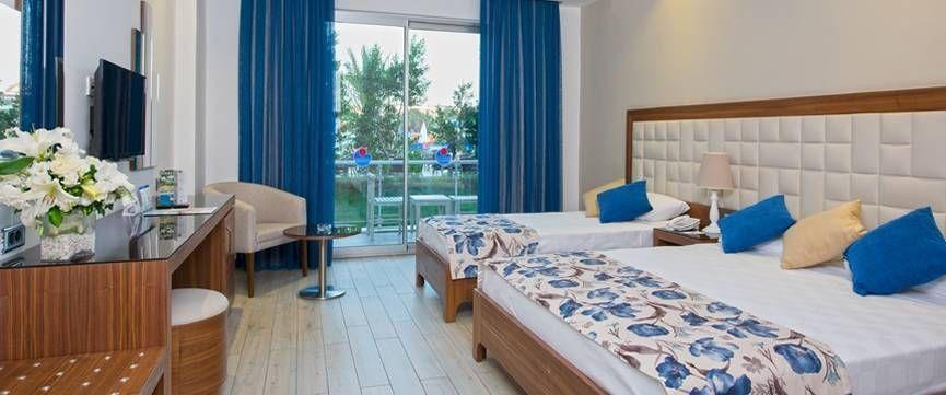 Club Kastalia Holiday Village โคนัคคลึ ภายนอก รูปภาพ
