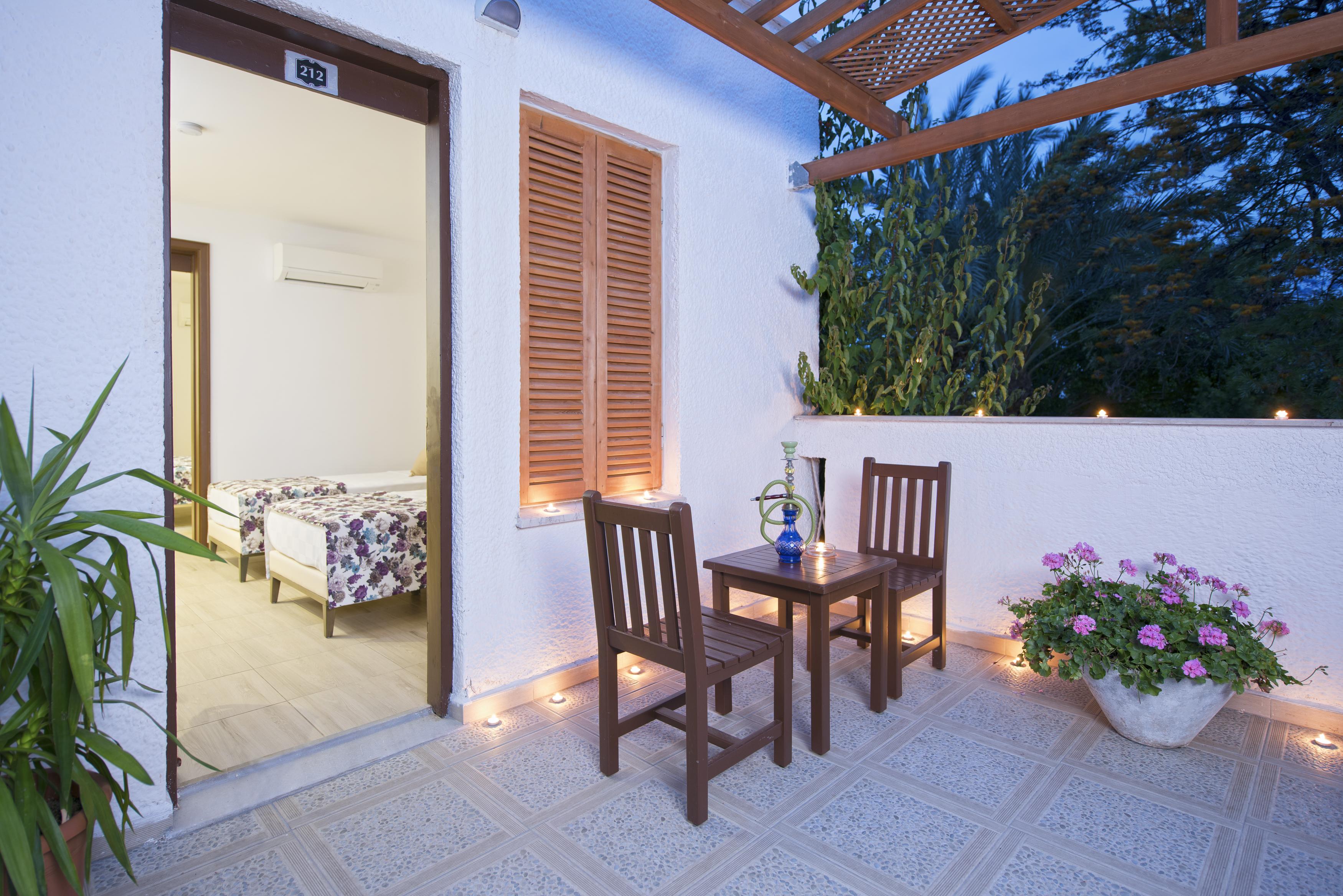 Club Kastalia Holiday Village โคนัคคลึ ภายนอก รูปภาพ