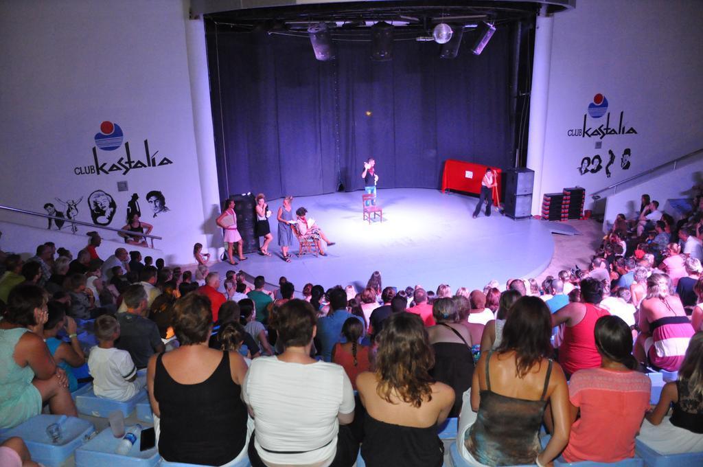Club Kastalia Holiday Village โคนัคคลึ ภายนอก รูปภาพ