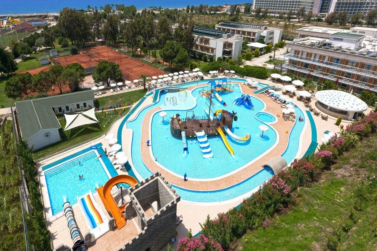 Club Kastalia Holiday Village โคนัคคลึ ภายนอก รูปภาพ