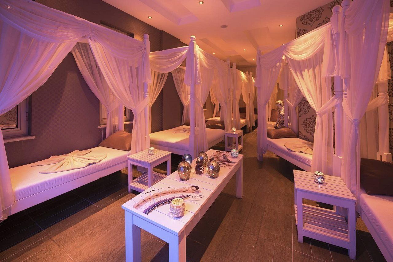 Club Kastalia Holiday Village โคนัคคลึ ภายนอก รูปภาพ